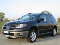 Car films Mitsubishi Outlander(2003 - 2006 )